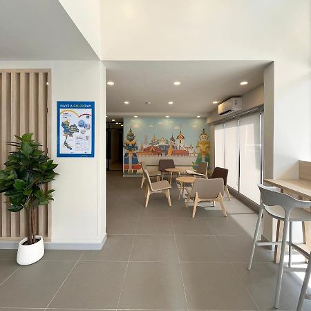 Hop Inn Bangkok Onnut Station Luaran gambar